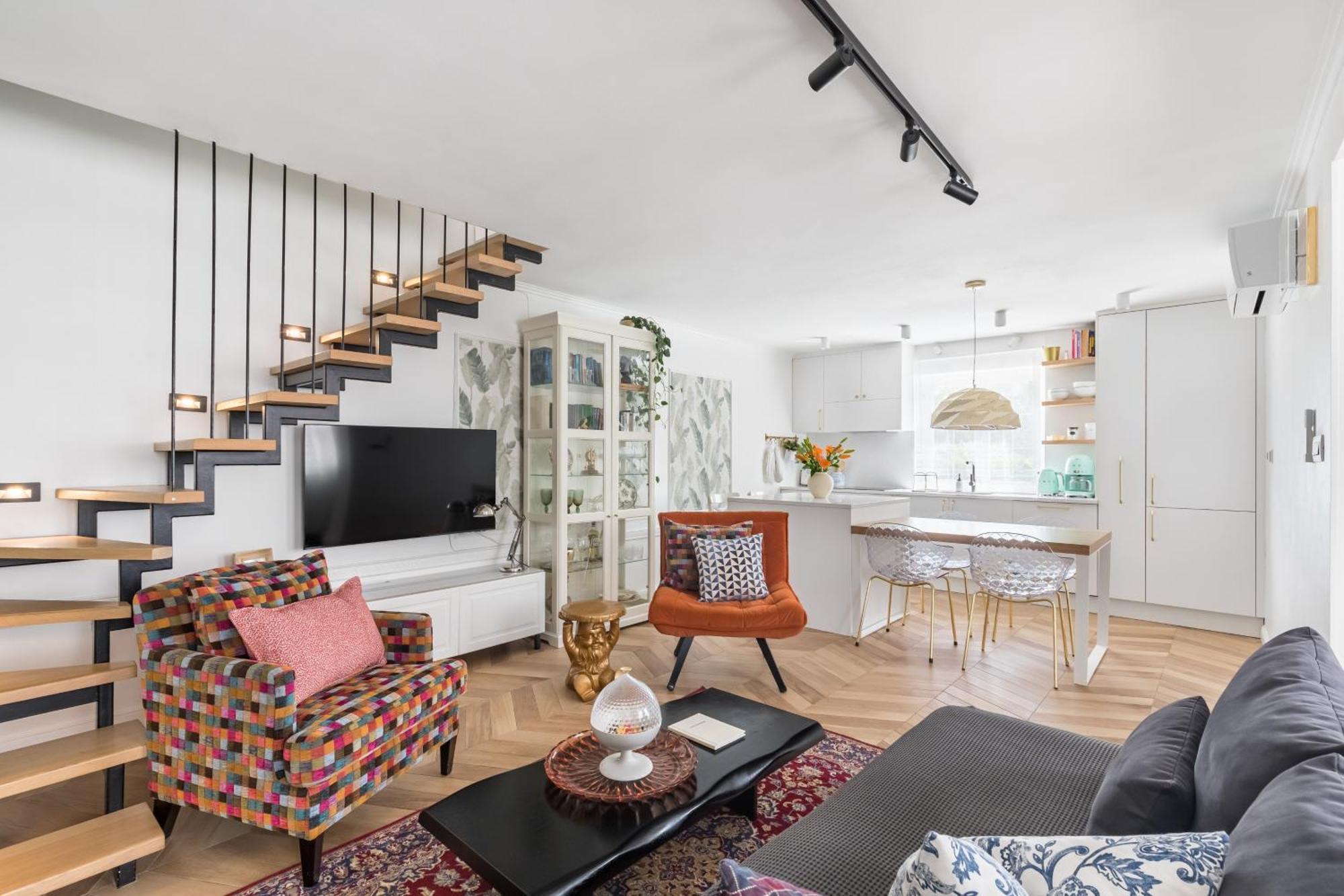 Appartement Eclectic Duplex With Sundeck Terrace Split