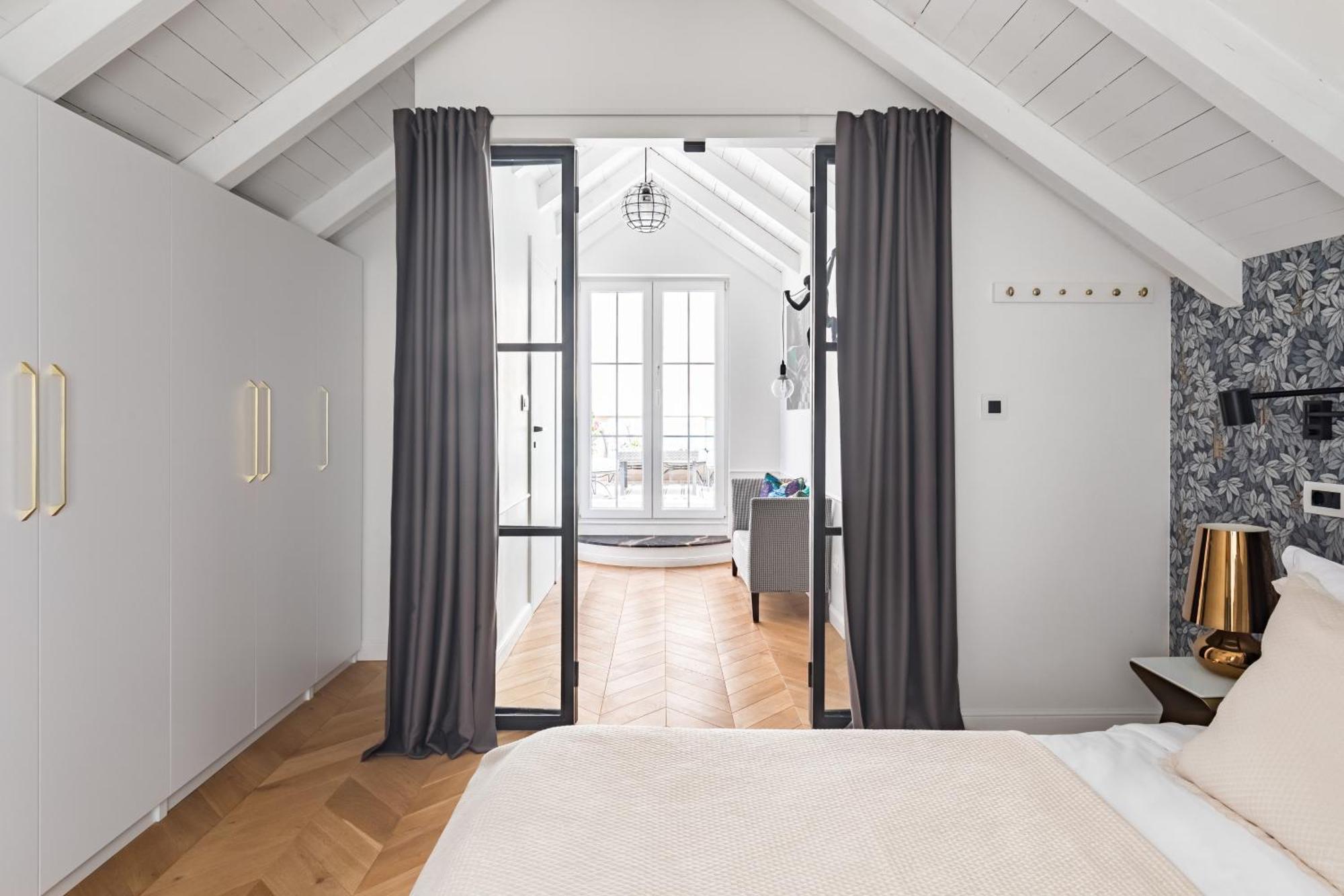 Appartement Eclectic Duplex With Sundeck Terrace Split